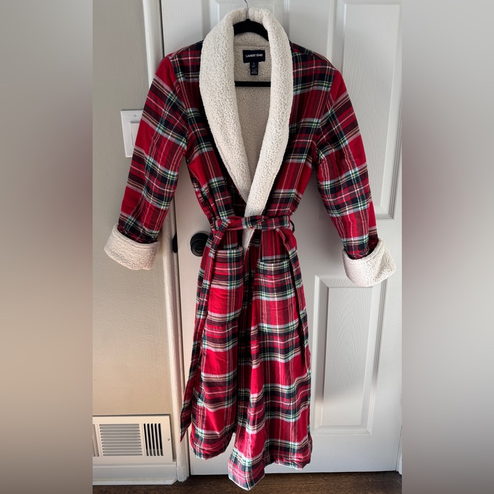 Lands' End Fluffy Tartan Robe